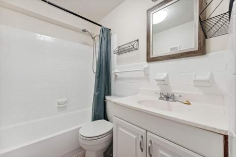 1450 NE 170th Street 114, North Miami Beach FL - photo 10 of 18