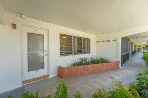 1450 NE 170th Street 114, North Miami Beach FL - photo 13 of 18