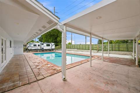 14460 SW 151st Ter, Miami FL - photo 14 of 35