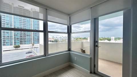 2899 Collins Ave 724, Miami Beach FL - photo 16 of 31