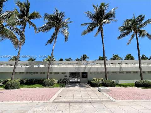 2899 Collins Ave 724, Miami Beach FL - photo 21 of 31