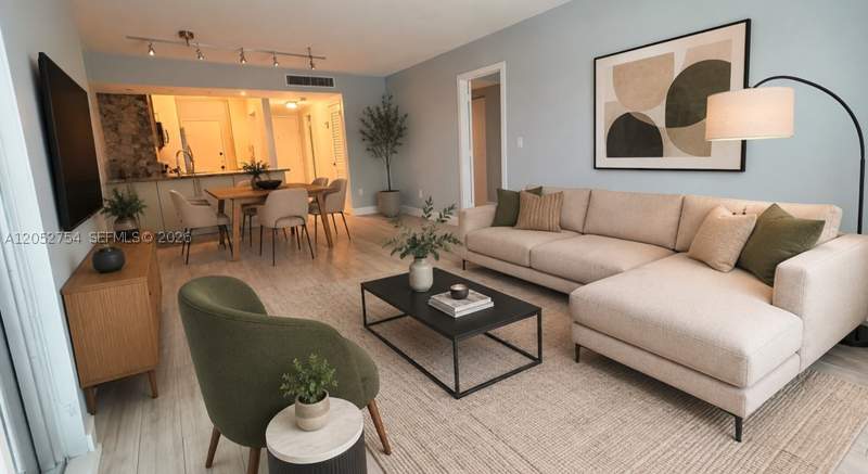 1 bedroom Condominium at 2899 Collins Ave 724, Triton Tower Condo, Miami Beach — photo 5