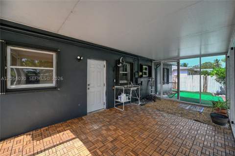 76 NE 170th St, North Miami Beach FL - photo 14 of 45