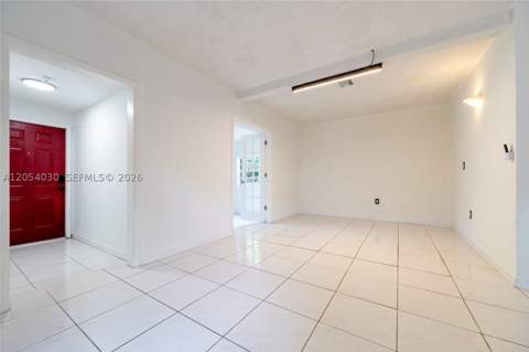76 NE 170th St, North Miami Beach FL - photo 24 of 45