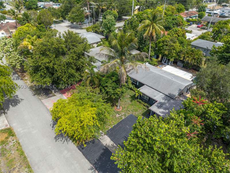 3 bedroom SingleFamilyResidence at 76 NE 170th St, North Beach Park, North Miami Beach — photo 5