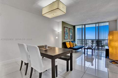 1750 N Bayshore Dr 2911, Miami FL - photo 11 of 25