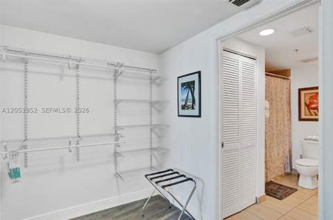 1750 N Bayshore Dr 2911, Miami FL - photo 16 of 25