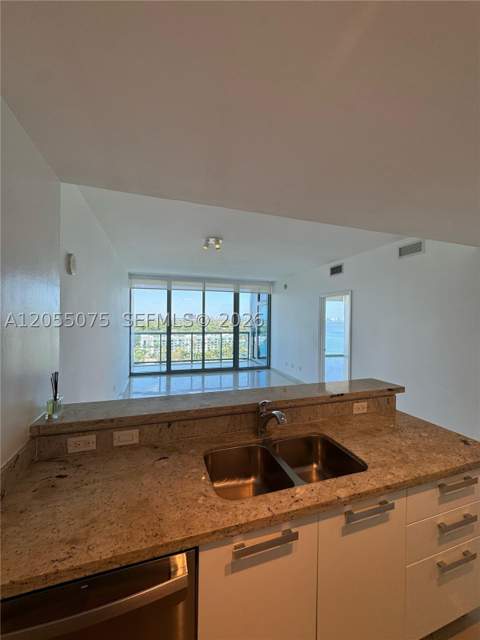 601 NE 36th St 1205, Miami FL - photo 6 of 25