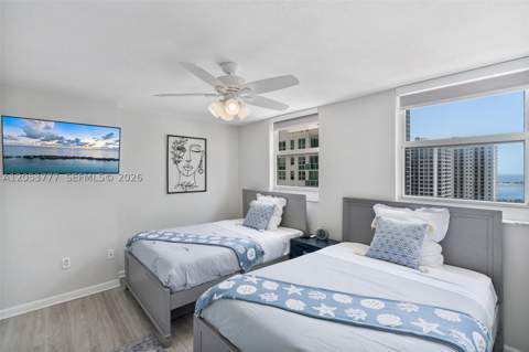 1200 Brickell Bay Dr 2423, Miami FL - photo 22 of 42