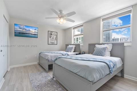 1200 Brickell Bay Dr 2423, Miami FL - photo 24 of 42