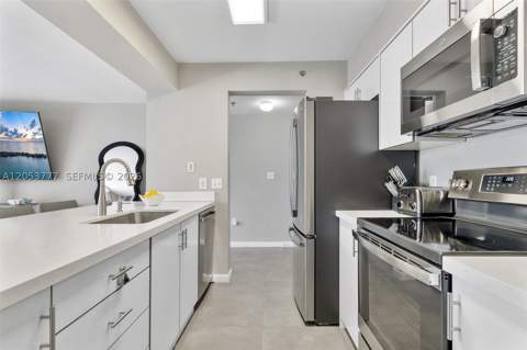 1200 Brickell Bay Dr 2423, Miami FL - photo 7 of 42