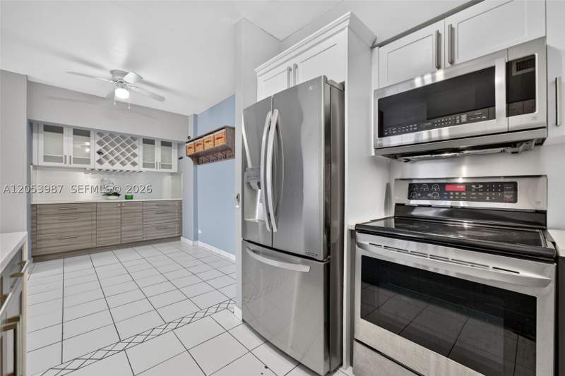 2 bedroom Condominium at 7441 Wayne Ave 8G, Parkview Point Condo, Miami Beach — photo 5