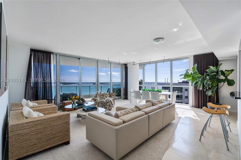 2 bedroom Condominium at 1331 Brickell Bay Dr 1611, Jade Residences At Bricke, Miami — photo 2