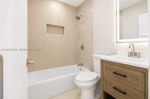 6410 SW 17th St, West Miami FL - photo 9 of 30