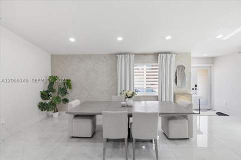 14874 SW 56th Ter, Miami FL - photo 8 of 48