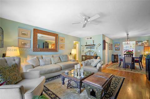 1160 103rd St 6, Bay Harbor Islands FL - photo 9 of 31