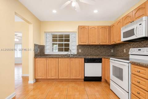11326 SW 169th St V3944, Miami FL - photo 10 of 40