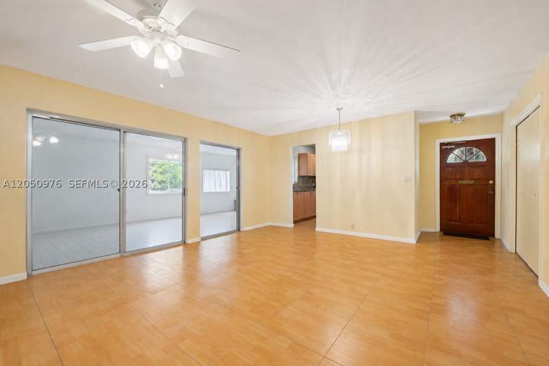 2 bedroom Condominium at 11326 SW 169th St V3944, Green Hills Park West No, Miami — photo 4