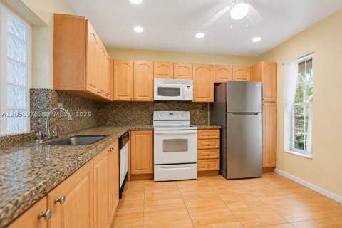 11326 SW 169th St V3944, Miami FL - photo 8 of 40