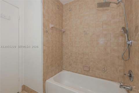 1082 W 79th St 25, Hialeah FL - photo 13 of 19