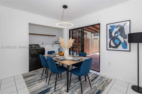 1082 W 79th St 25, Hialeah FL - photo 7 of 19