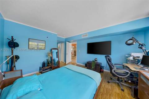 1555 N Treasure Dr 207, North Bay Village FL - photo 14 of 56