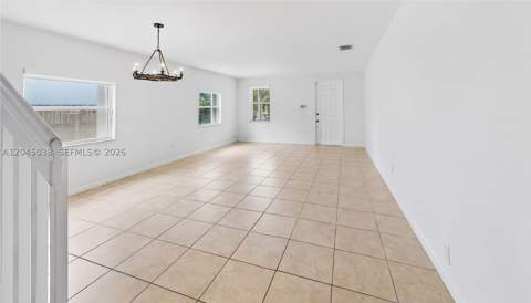 285 NE 32nd Ter, Homestead FL - photo 9 of 88