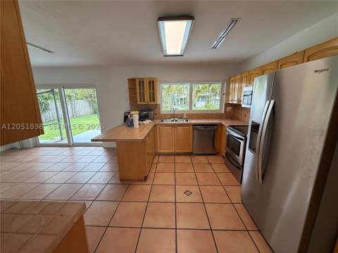 10601 SW 96th St, Miami FL - photo 17 of 33