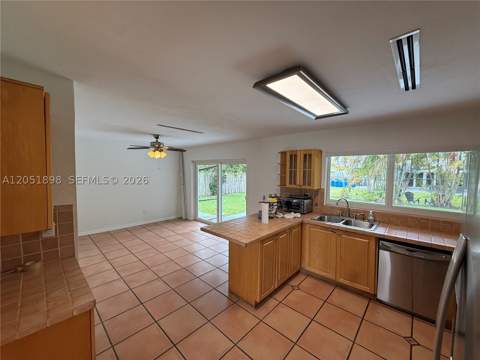 10601 SW 96th St, Miami FL - photo 18 of 33