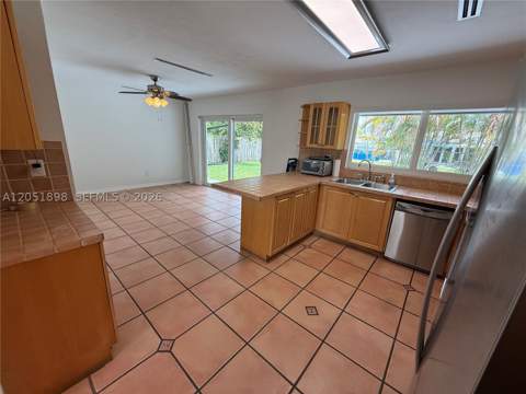 10601 SW 96th St, Miami FL - photo 21 of 33