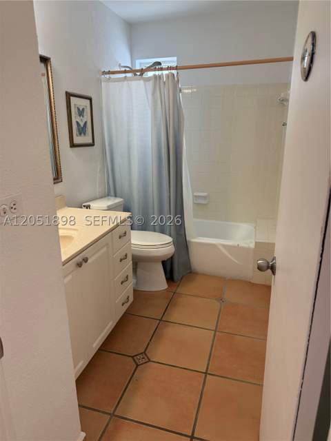 10601 SW 96th St, Miami FL - photo 9 of 33