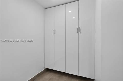 3370 Hidden Bay Dr 1212, Aventura FL - photo 13 of 16