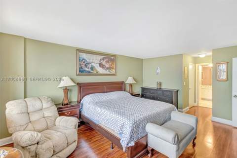 10101 E Bay Harbor Dr 502, Bay Harbor Islands FL - photo 19 of 42