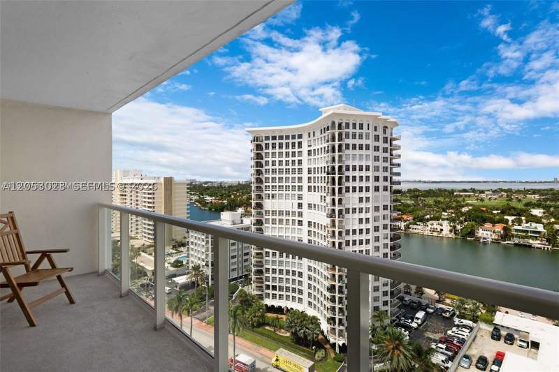 2 bedroom Condominium at 5701 Collins Ave 1707, Arlen Beach Condo, Miami Beach — photo 5