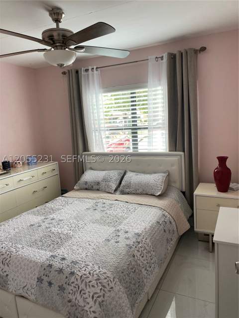 2570 W 67th Pl 12-2, Hialeah FL - photo 9 of 10