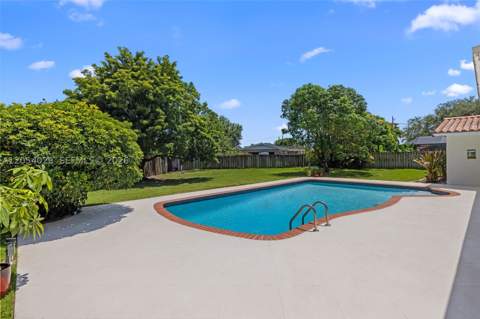 9765 SW 143rd St, Miami FL - photo 16 of 41