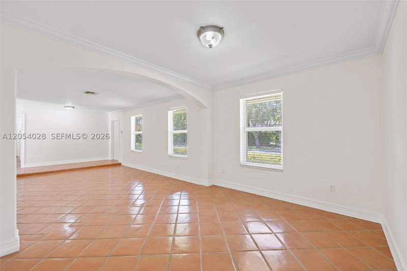 4 bedroom SingleFamilyResidence at 9765 SW 143rd St, Pine Meadows Sec 4, Miami — photo 5