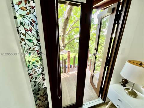 2000 SW 25th St, Miami FL - photo 12 of 14