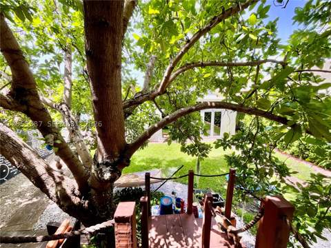 2000 SW 25th St, Miami FL - photo 8 of 14