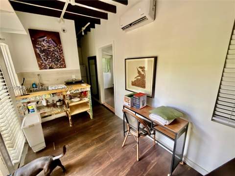 2000 SW 25th St, Miami FL - photo 9 of 14