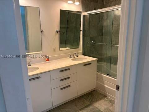1050 Brickell Ave 1520, Miami FL - photo 13 of 17