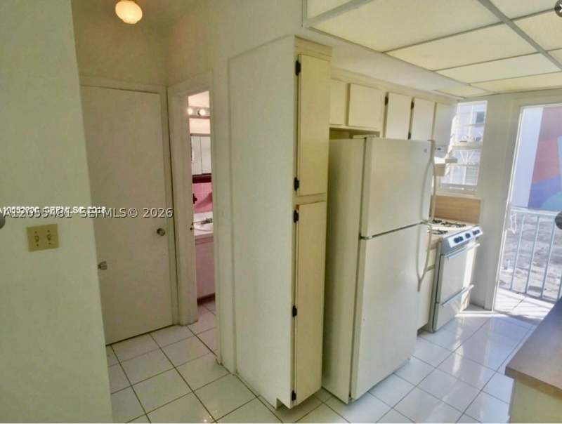 0 bedroom Condominium at 4015 Indian Creek Dr 306, La Fleurette, Miami Beach — photo 5