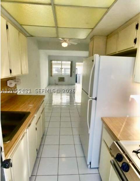 4015 Indian Creek Dr 306, Miami Beach FL - photo 6 of 11