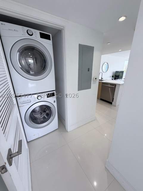 1100 100th St 606, Bay Harbor Islands FL - photo 13 of 19