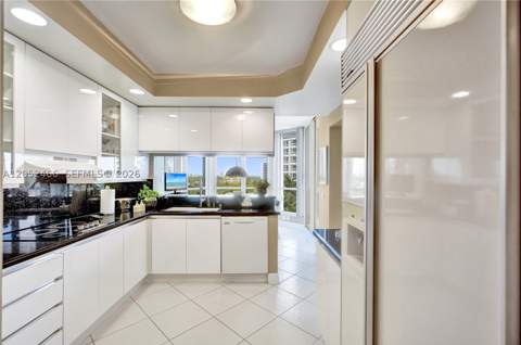 21150 Point Pl 805, Aventura FL - photo 20 of 94
