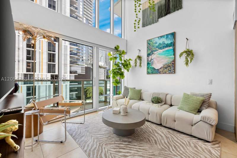2 bedroom Condominium at 41 SE 5th St 510, Brickell On The River S T, Miami — photo 2