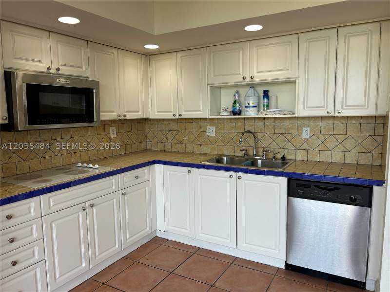 3 bedroom Condominium at 8600 SW 133rd Ave Rd 423, Horizons West Condo #5, Miami — photo 4