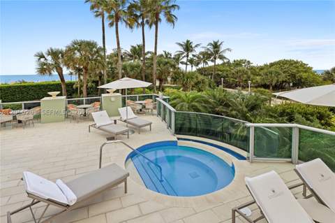 1455 Ocean Dr 1009, Miami Beach FL - photo 20 of 49
