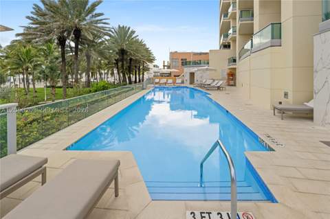 1455 Ocean Dr 1009, Miami Beach FL - photo 21 of 49