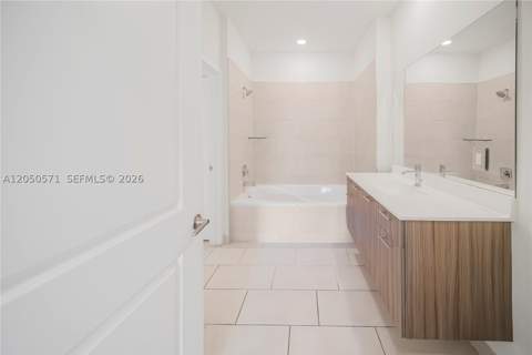 8265 NW 41st St C-202, Doral FL - photo 12 of 28